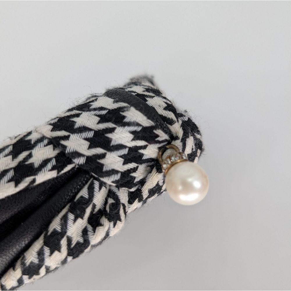 Chanel Headband - Picture 4 of 12